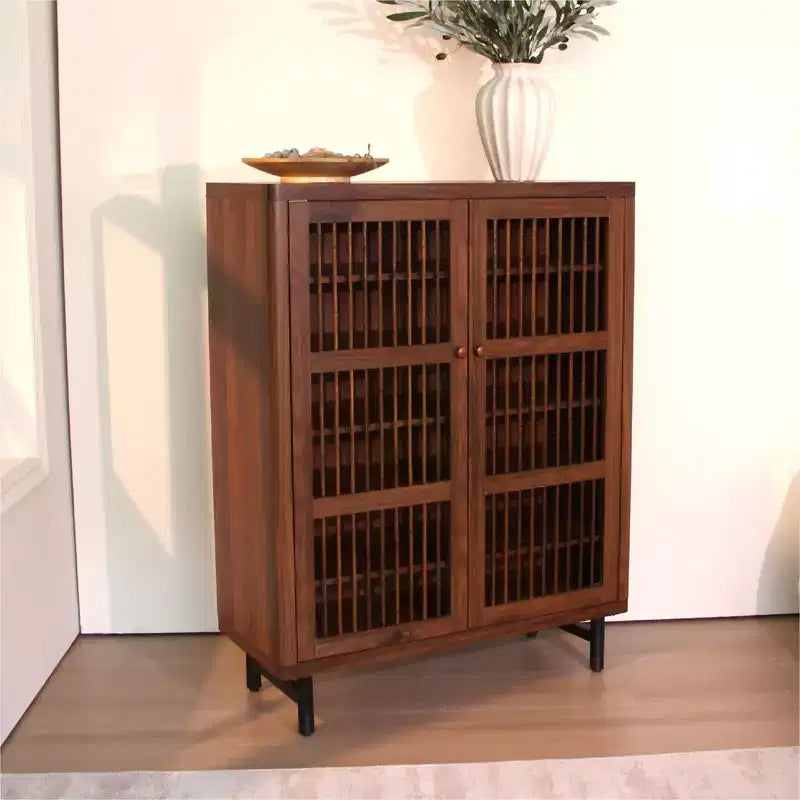 Meuble à chaussures en bois à 6 niveaux avec portes persiennes, étagère à chaussures réglable, organisateur de chaussures multi-scènes pour entrée, couloir, placard, salon.