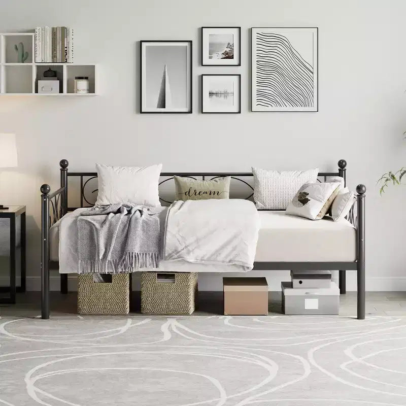 Cadre de lit de repos en métal une place avec espace de rangement et design classique