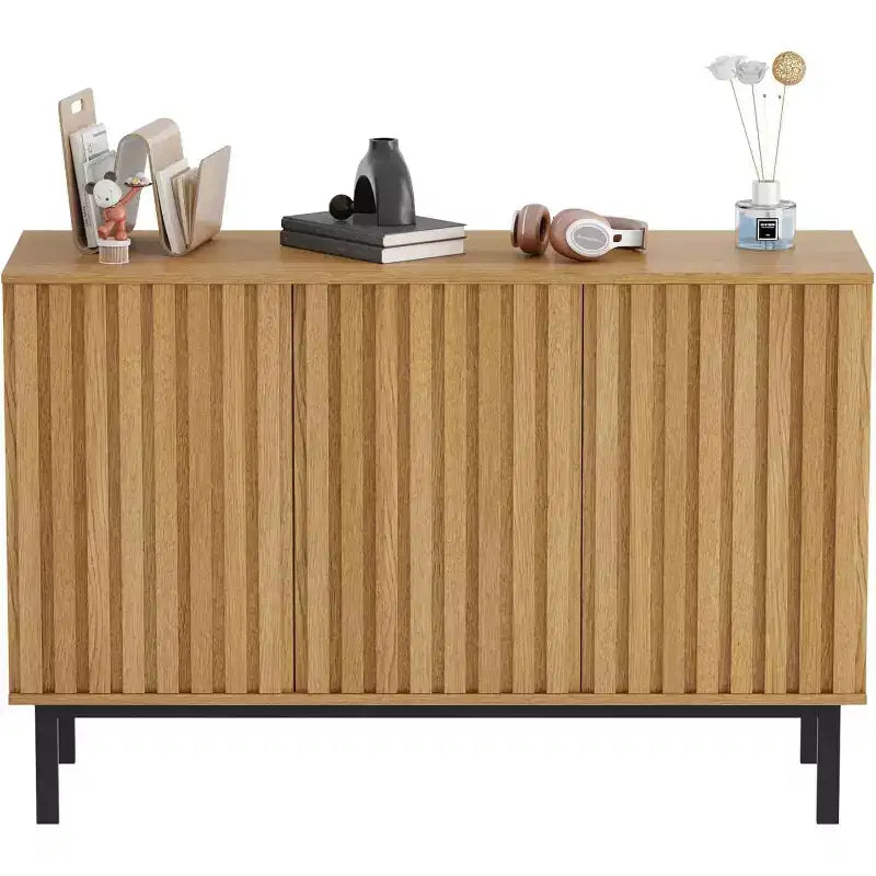 Bahut de buffet cannelé moderne avec étagère réglable, console de rangement en bois, pour salle à manger, salon, entrée, naturel