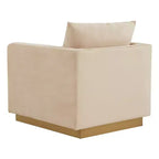 Fauteuil d'appoint en velours Nervo, rembourré avec cadre en acier inoxydable doré, design moderne pour salon, bureau et salle d'attente.
