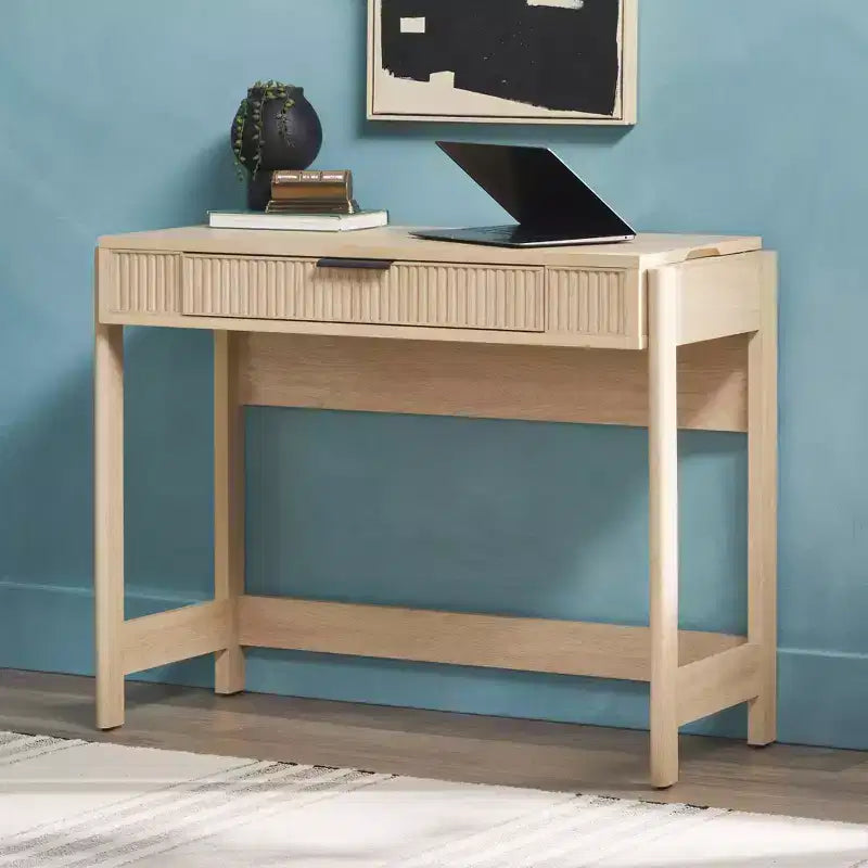 Bureau à plateau relevable cannelé
